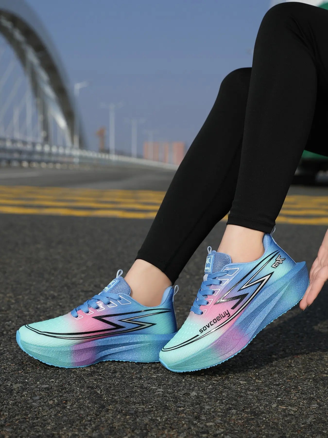 Women'S Lightweight Breathable Sneakers, Textile + Carbon Board, Low Top, All Seasons, Casual Style, Perfect for Hiking and Travel, Lace up Sneakers