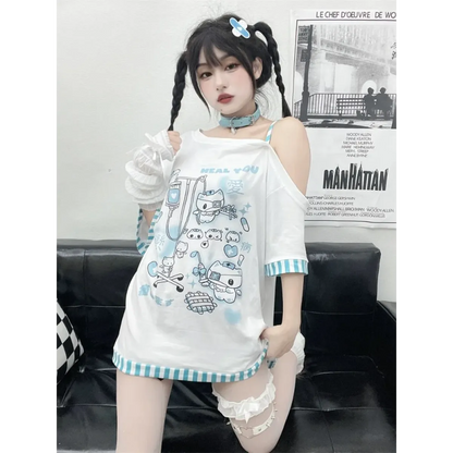 Medical Meow Tee – Kawaii Nurse Cat Graphic Oversized T-Shirt